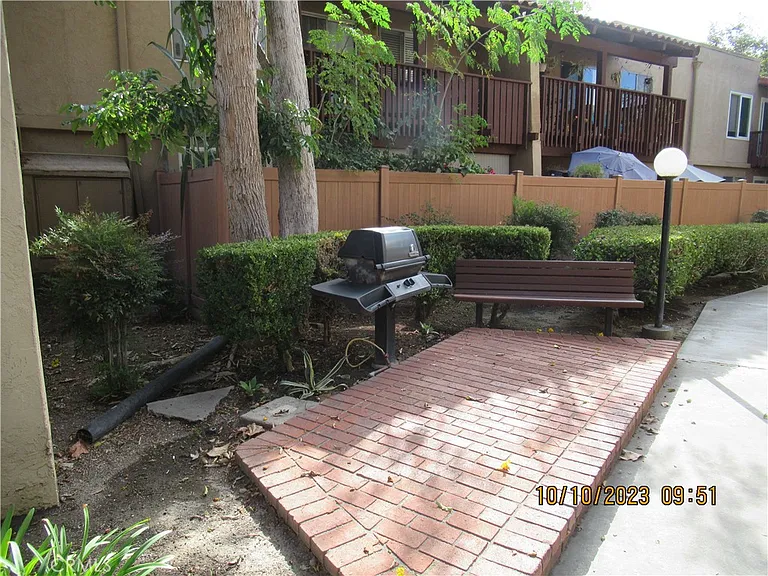 1030 W Macarthur Blvd #154 — Photo 15