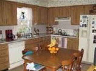 1363 Wind Hill Rd, Coopersburg, PA 18036