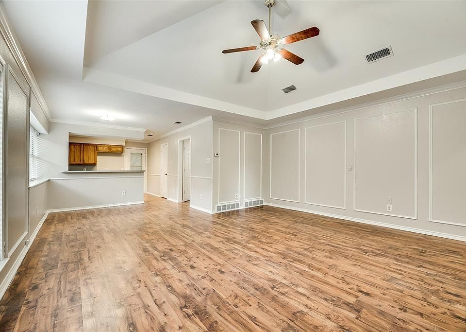 1st image of 6108 Paradise Dr
