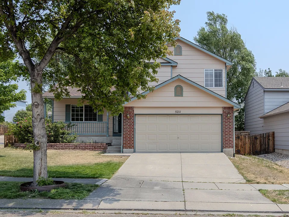 5711 Mesa Mountain Way