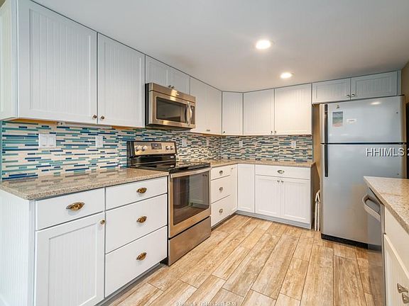 2nd image of 125 Shipyard Dr APT 189