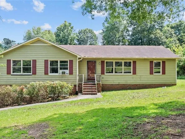 5 Ridgedale Dr SE, Silver Creek, GA 30173