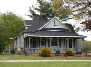 302 N Illinois Ave, Litchfield, IL 62056
