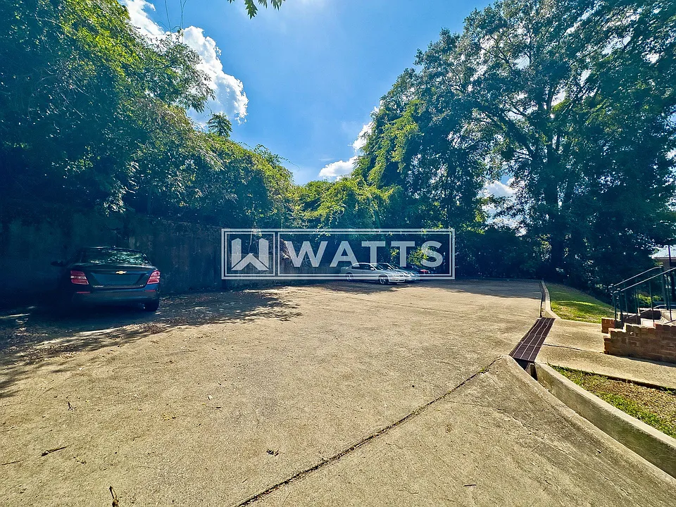3833 12th Ct S