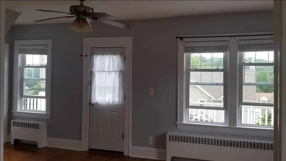 4 bed, 1050 sqft, $4,000 — Photo 3