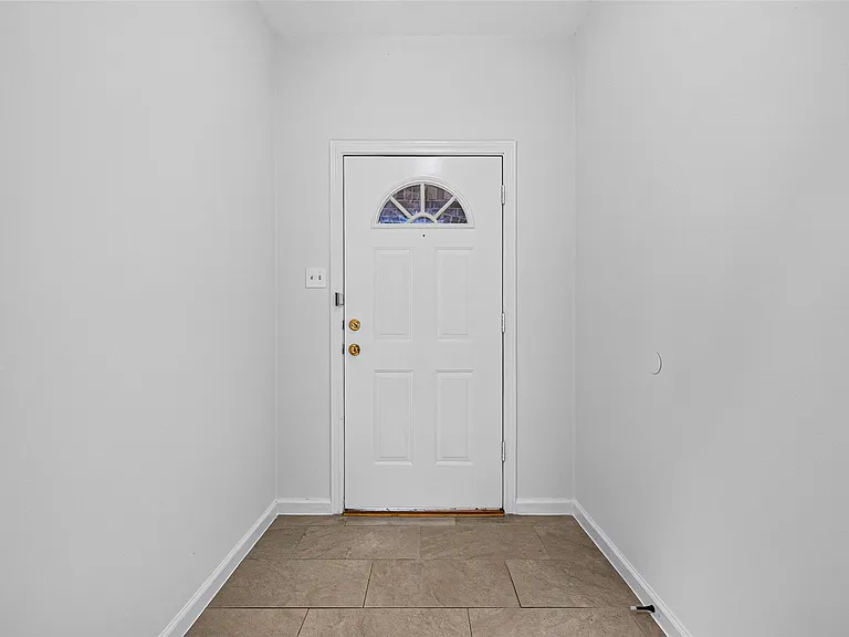 3118 Aylesworth Ct — Photo 5