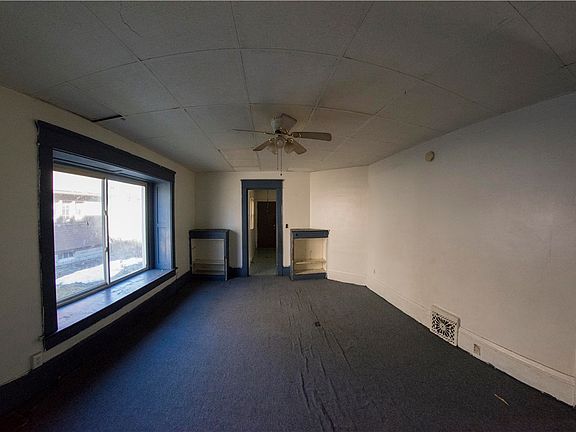 4th image of 454 Olive Ave NE