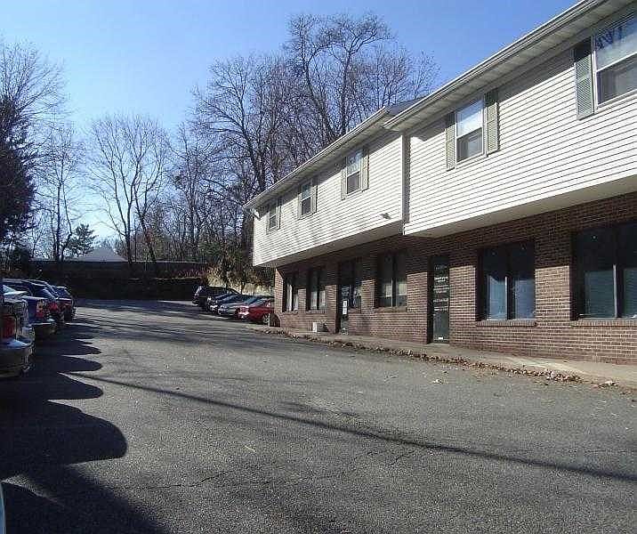 2nd image of 685 Bloomfield Ave Ste 201