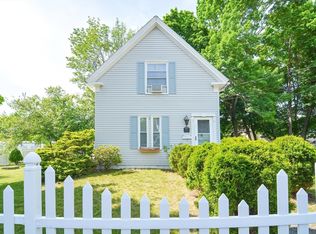 81 William St, Rockland, MA 02370