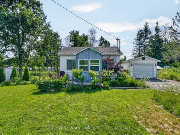 5414 Farrans Point Rd, South Stormont, ON K0C 1M0