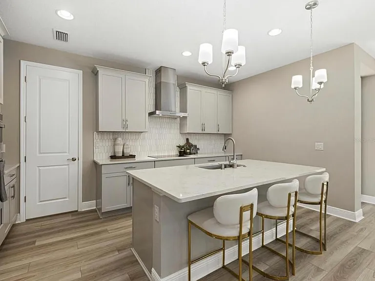 3557 Secluded Ct — Photo 6