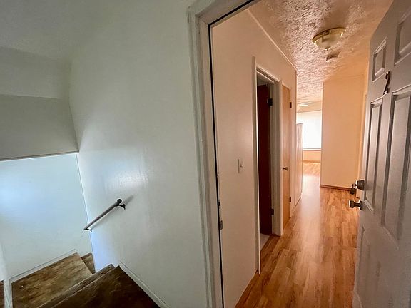 5th image of 1208 W 11th Ave #2