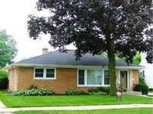 159 S Plum Grove Rd, Palatine, IL 60067