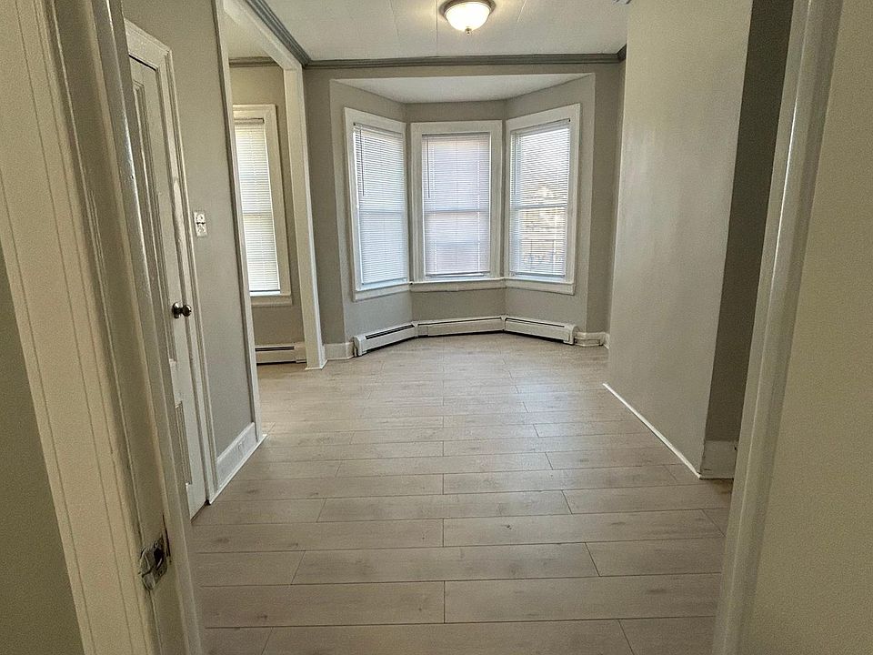 Bedroom #1 (master)