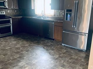 617 W 6th St, Prophetstown, IL 61277