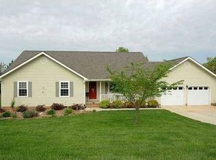 963 Castleview Dr, Ringgold, GA 30736