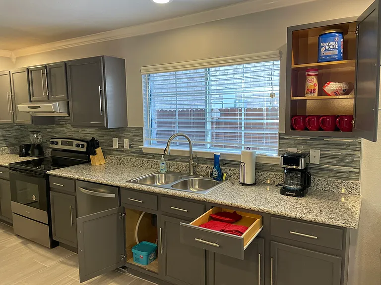 21938 Legend Point Dr — Photo 162