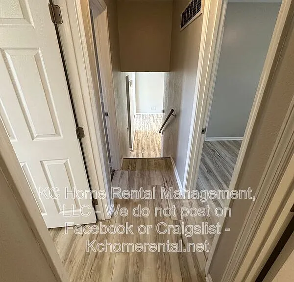 5029 NE 56th Pl — Photo 16