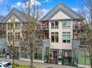 2419 NW Thurman St, Portland, OR