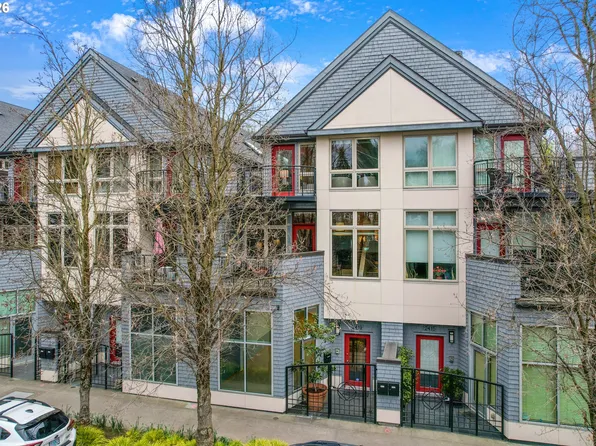 2419 NW Thurman St, Portland, OR 97210