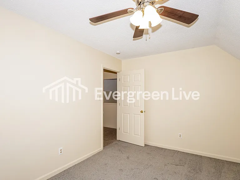 7330 Appling Meadow Cv — Photo 11