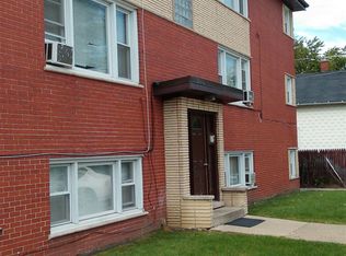2105 135th Pl APT 1, Blue Island, IL 60406