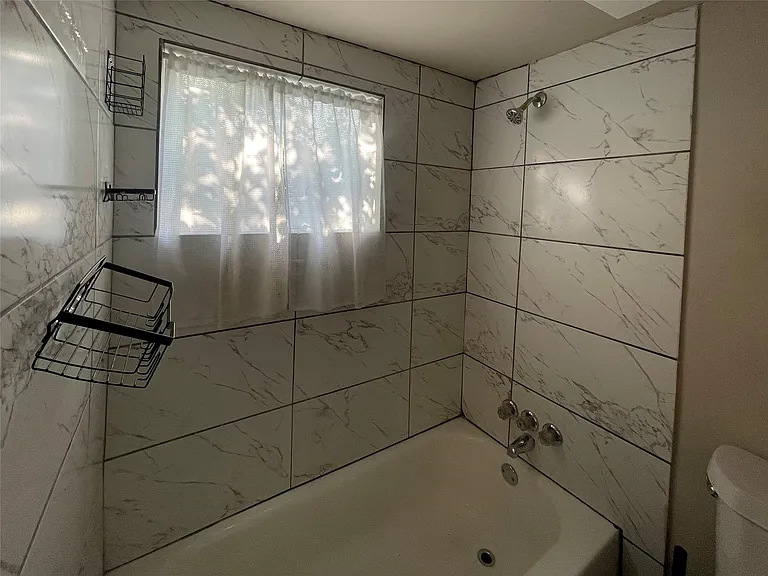 311 Randall St #1 — Photo 11