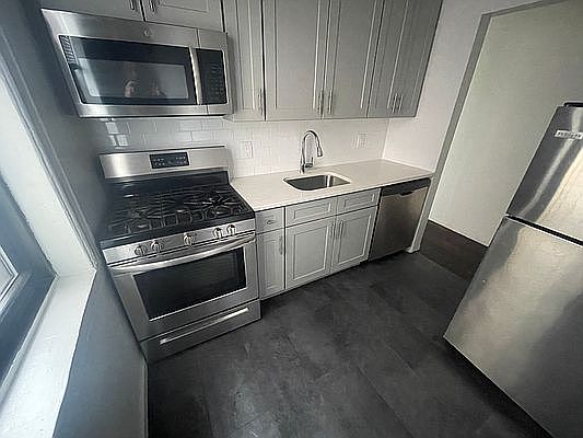 2nd image of 8814 Bay Pkwy APT 4L
