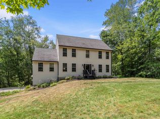 122 Blake Rd, Epping, NH 03042