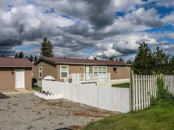 3110 E Chattaroy Rd Trlr 63, Chattaroy, WA 99003