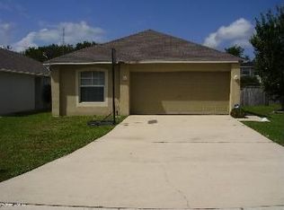 8238 Oak Crossing Dr W, Jacksonville, FL 32244