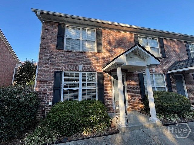 1st image of 240 Cleveland Rd. #440