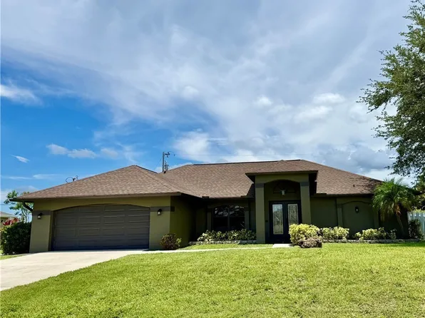 1319 SW 34th Ter, Cape Coral, FL 33914