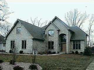 2nd image of 9020 Rolling Hill Rd