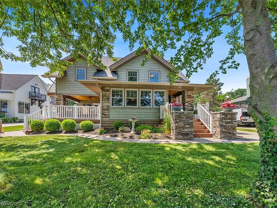 1st image of 25021 Lakeview Dr