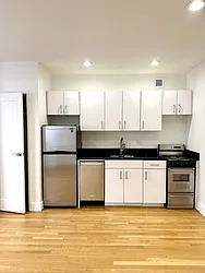 Rented by Mossanen Group