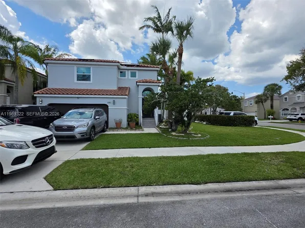 680 NW 159th Ave, Pembroke Pines, FL 33028