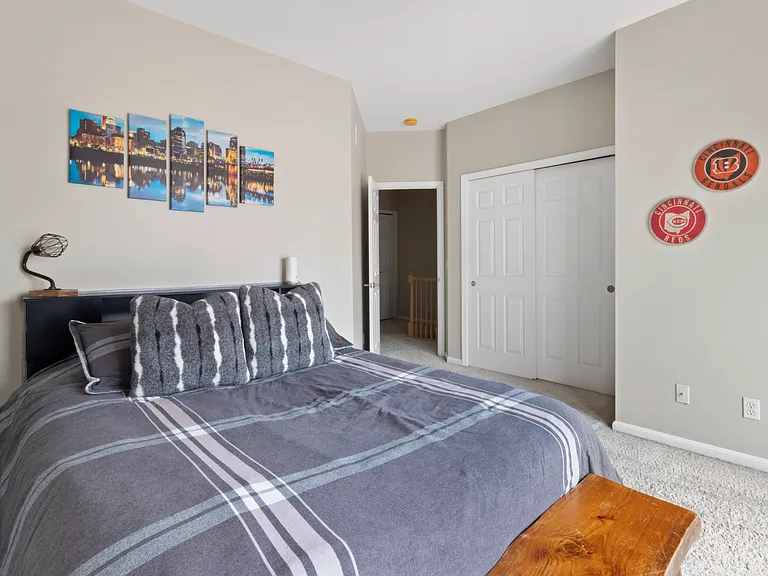 3450 Golden Ave #14 — Photo 11