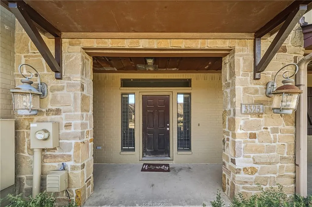 Building Photo - 3323 General Pkwy