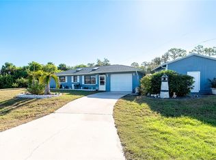896 Clearview Dr, Pt Charlotte, FL 33953