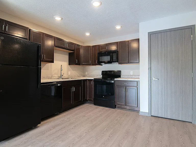 Element Urbandale — Photo 20