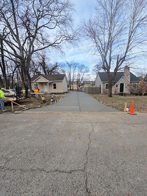1st image of 116 Nokes Dr