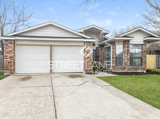 6505 Devine Dr, Arlington, TX 76001