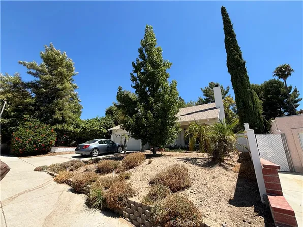 29056 Gladiolus Dr, Santa Clarita, CA 91387