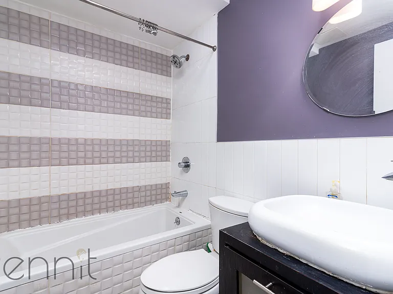 1160 Halsey St #3 — Photo 5