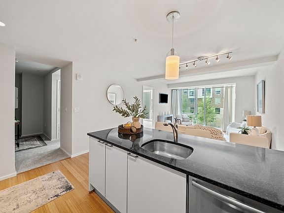 4th image of 2 Earhart St Unit 308