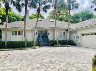 89 Sea Marsh Rd, Fernandina Beach, FL 32034