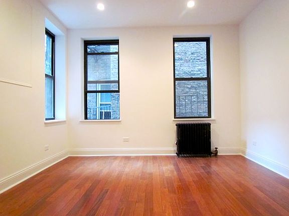 3rd image of 206 Sullivan St APT 05