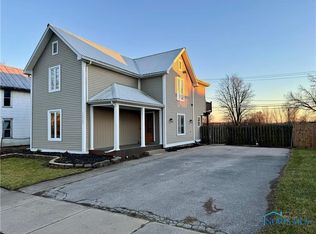 10809 Waterville St, Whitehouse, OH 43571