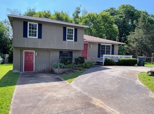 3602 Oakdale Cir NW, Huntsville, AL 35810